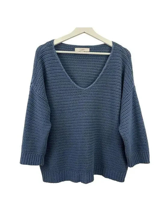 LOFT Women’s Chunky Blue Knit V Neck Sweater Size M - Picture 1 of 5